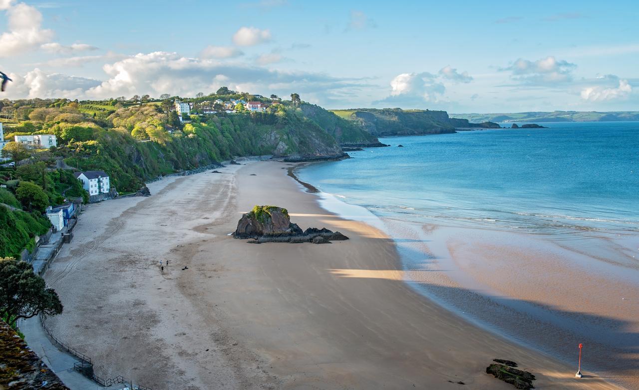 Royal Lion Hotel Tenby Exterior photo
